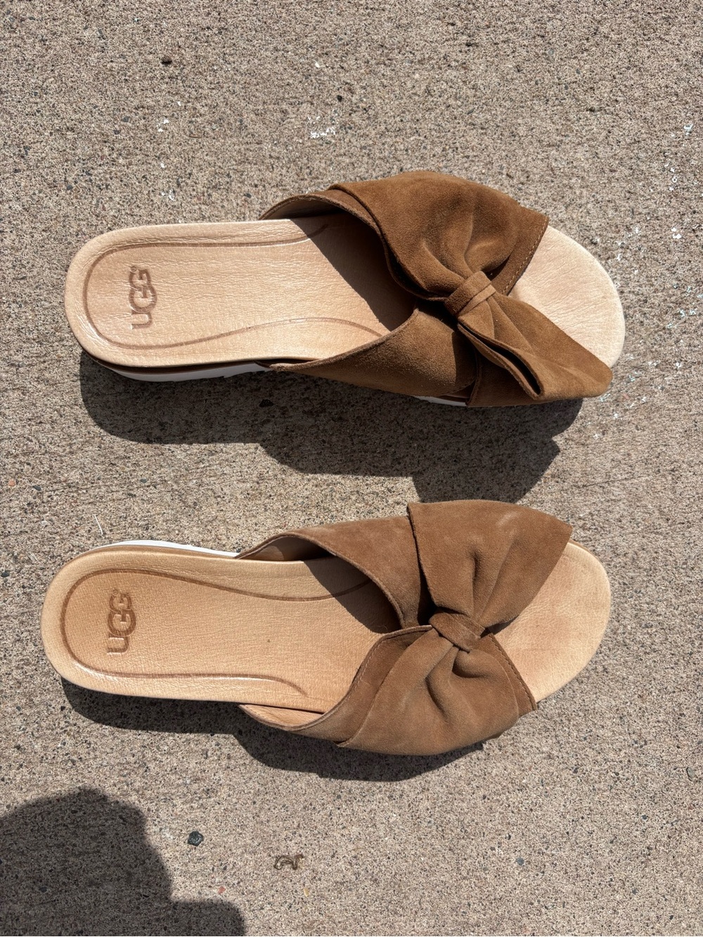 UGG Women's Brown Suede Knot Slide Mules